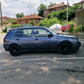 VW Golf - 2600 € / 5085.16 лв. - 93473615 4