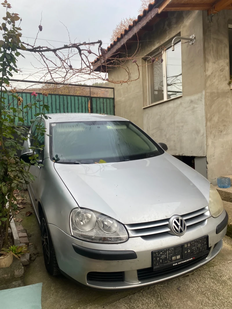 VW Golf 2.0SDI, снимка 2 - Автомобили и джипове - 48063179