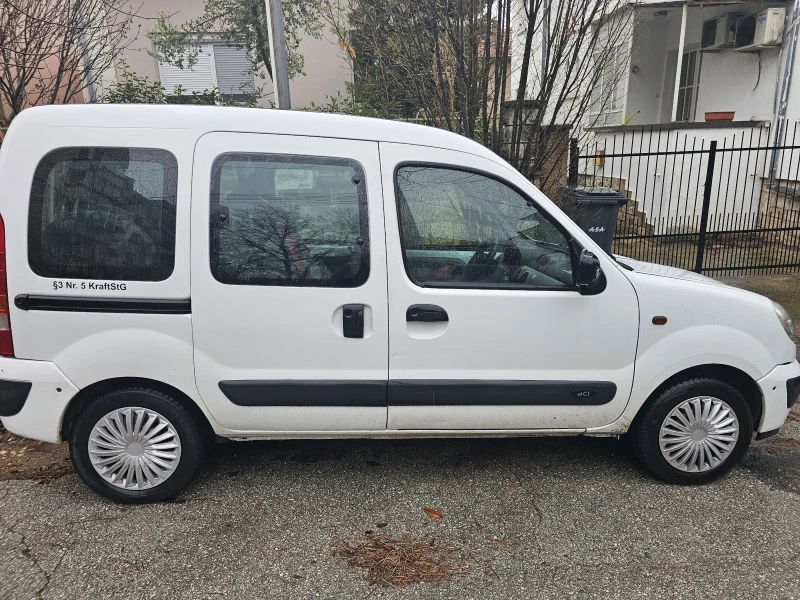 Renault Kangoo, снимка 11 - Автомобили и джипове - 48465638