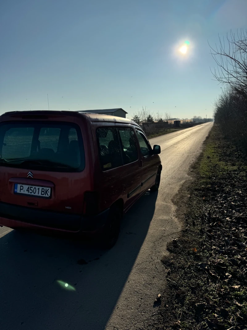 Citroen Berlingo, снимка 2 - Автомобили и джипове - 48719131