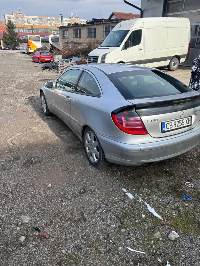 Mercedes-Benz C 180 Газ Бензин , снимка 3 - Автомобили и джипове - 49357855