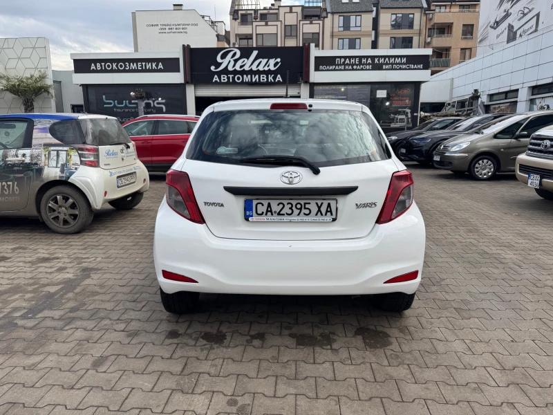 Toyota Yaris 1.4 D-4D, N1, 1+ 1, снимка 4 - Автомобили и джипове - 52472802