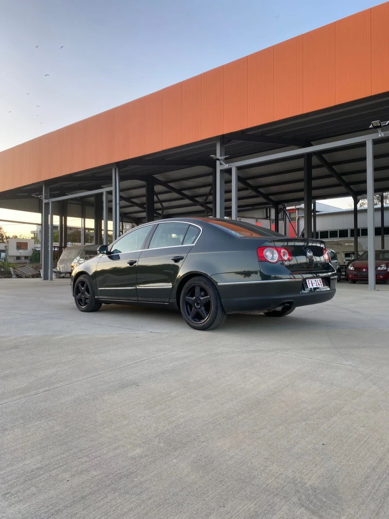 VW Passat 2.0 I NAVI KLIMA , снимка 8 - Автомобили и джипове - 51768180
