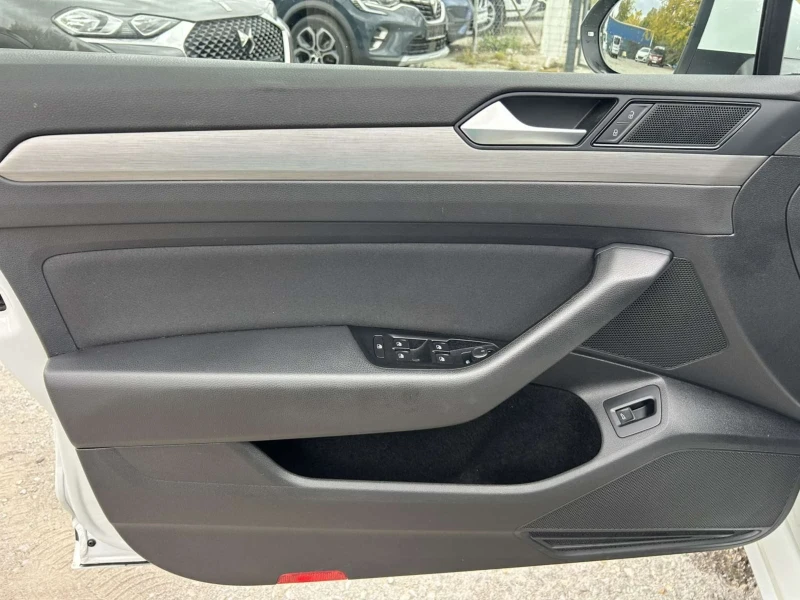 VW Passat 2.0 TDI 150 * DSG * ACC * FULL LED * , снимка 7 - Автомобили и джипове - 52151753