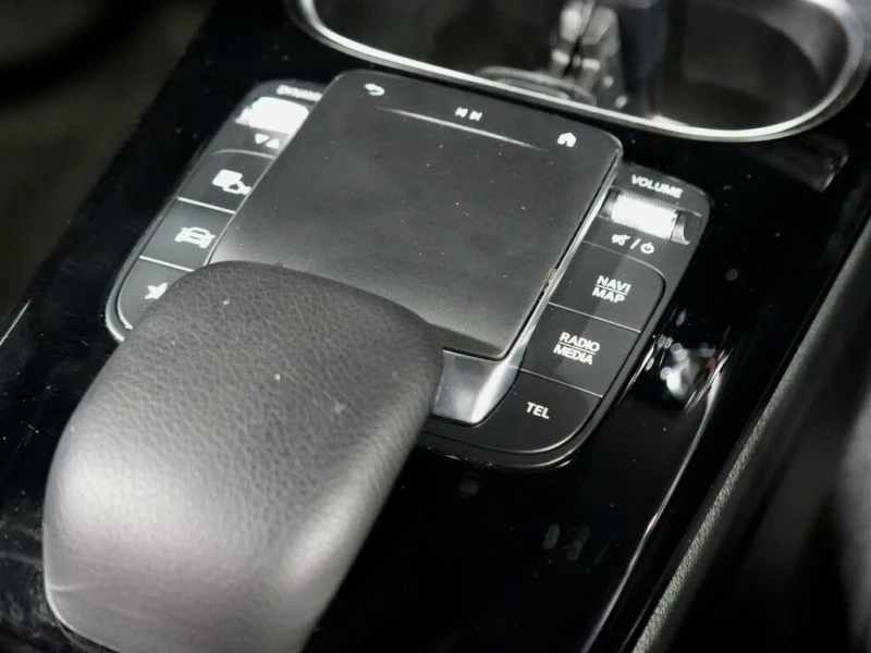 Mercedes-Benz CLA 250 4MATIC* АвтоКредит* (ЦЕНА ДО БГ), снимка 11 - Автомобили и джипове - 53156966