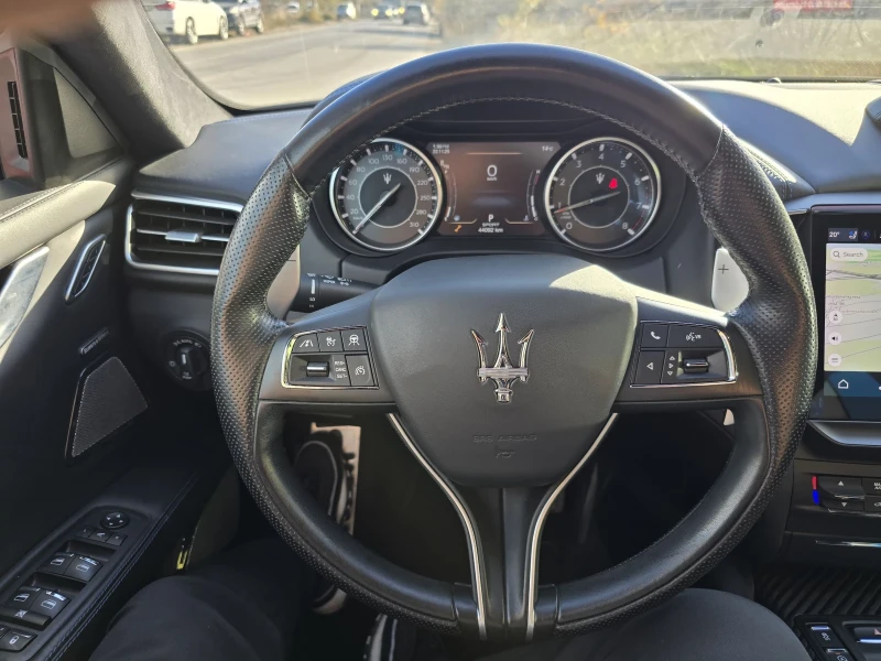 Maserati Ghibli 2021 2.0 MHEV 330CV/НАПЪЛНО ОБСЛУЖЕНА, снимка 8 - Автомобили и джипове - 53197963