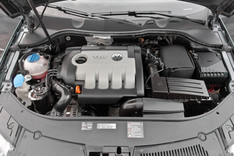 VW Passat 1.9 ТДИ 105 - 7777 лв. - 43732276 | Car24.bg
