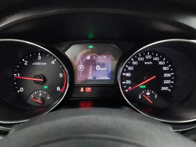 Kia Carnival 2.2 CRDI | Mobile.bg � ����������� 8