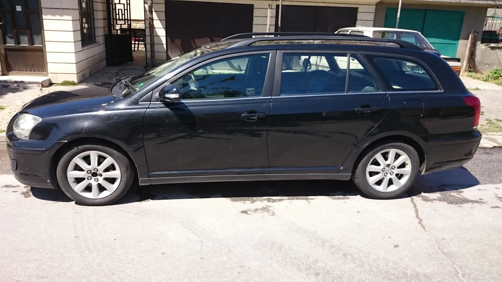 Toyota Avensis, снимка 1