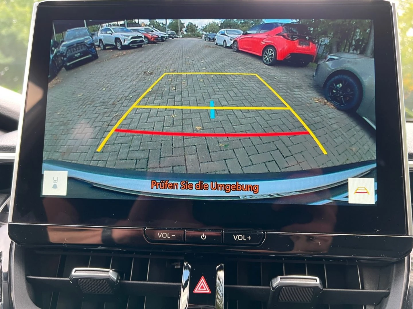 Toyota Corolla Cross 2.0 HYBRID* TEAM D* DISTRONIC* CARPLAY*  | Mobile.bg   12