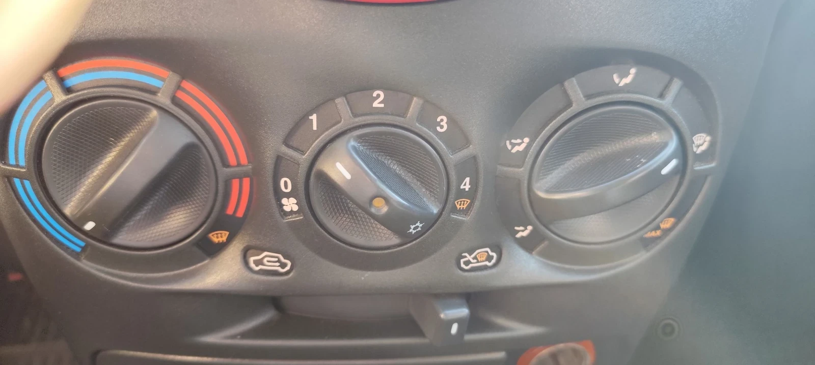Fiat Punto Бензин  - изображение 8