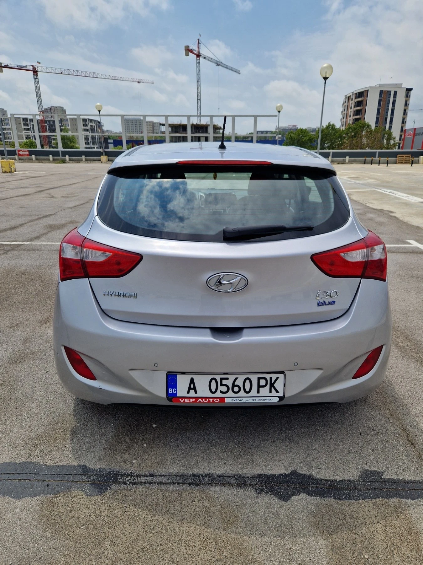 Hyundai I30 1.6 CRDi - изображение 4