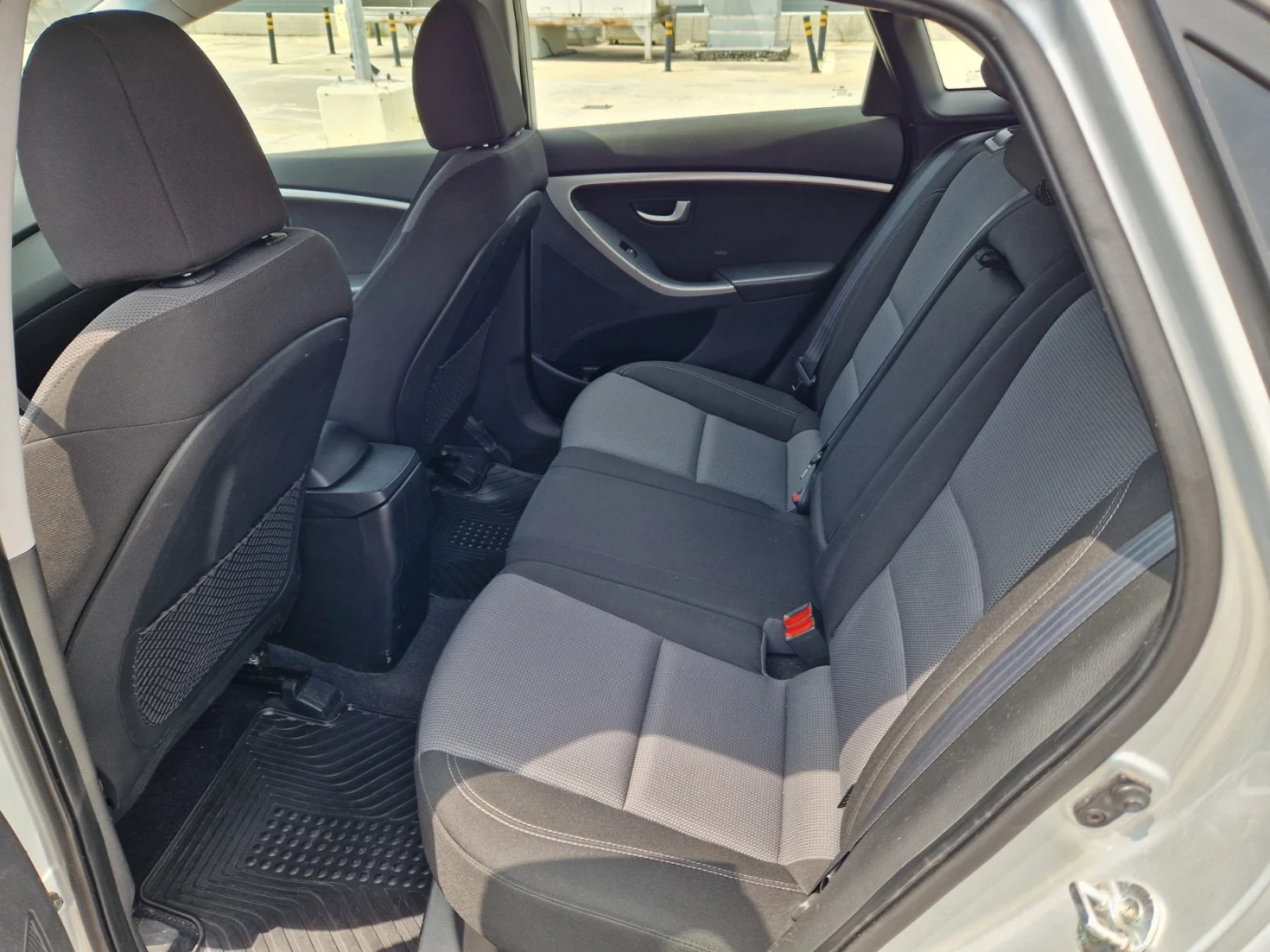 Hyundai I30 1.6 CRDi - изображение 7