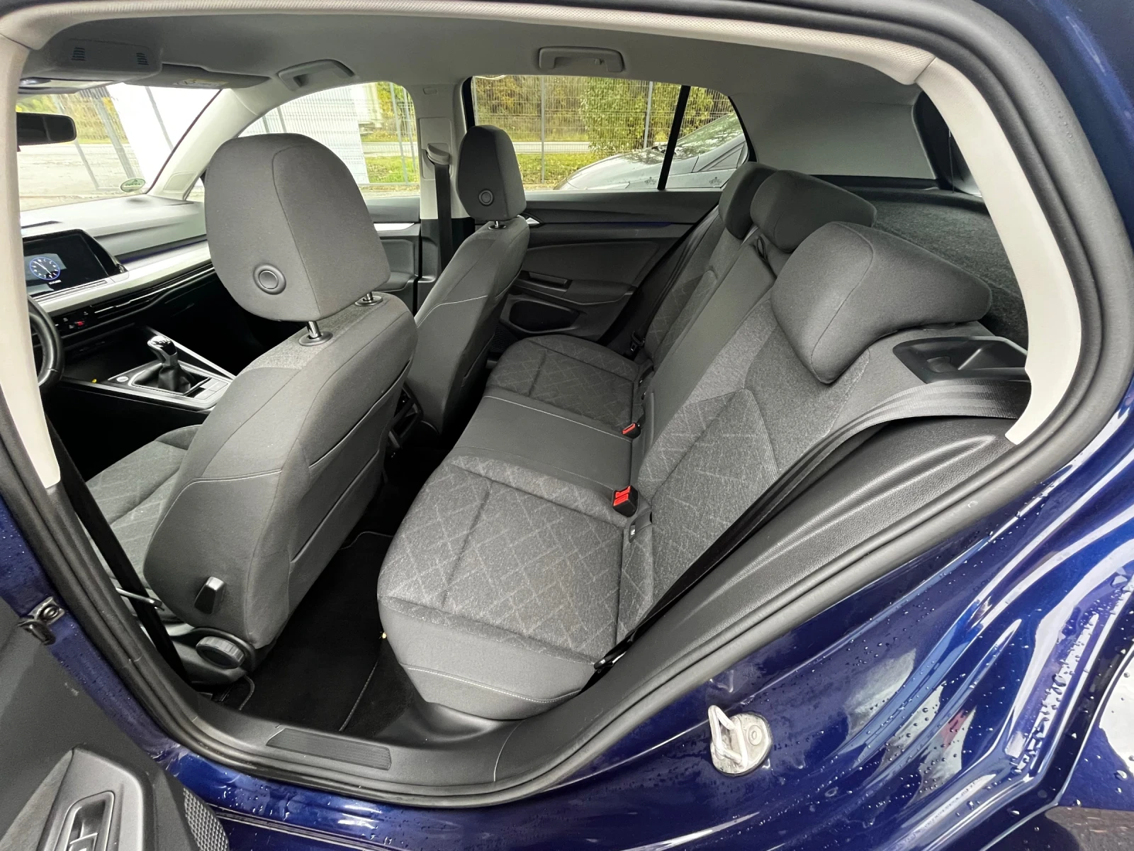 VW Golf 8 2.0TDI | Mobile.bg   11