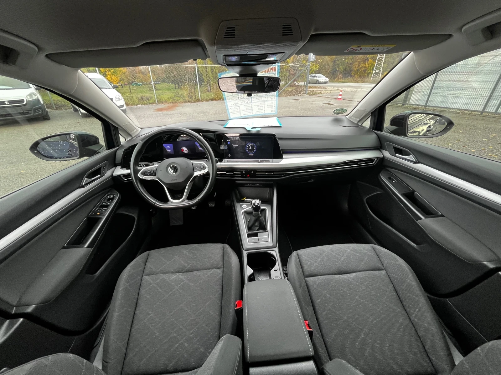 VW Golf 8 2.0TDI | Mobile.bg   13