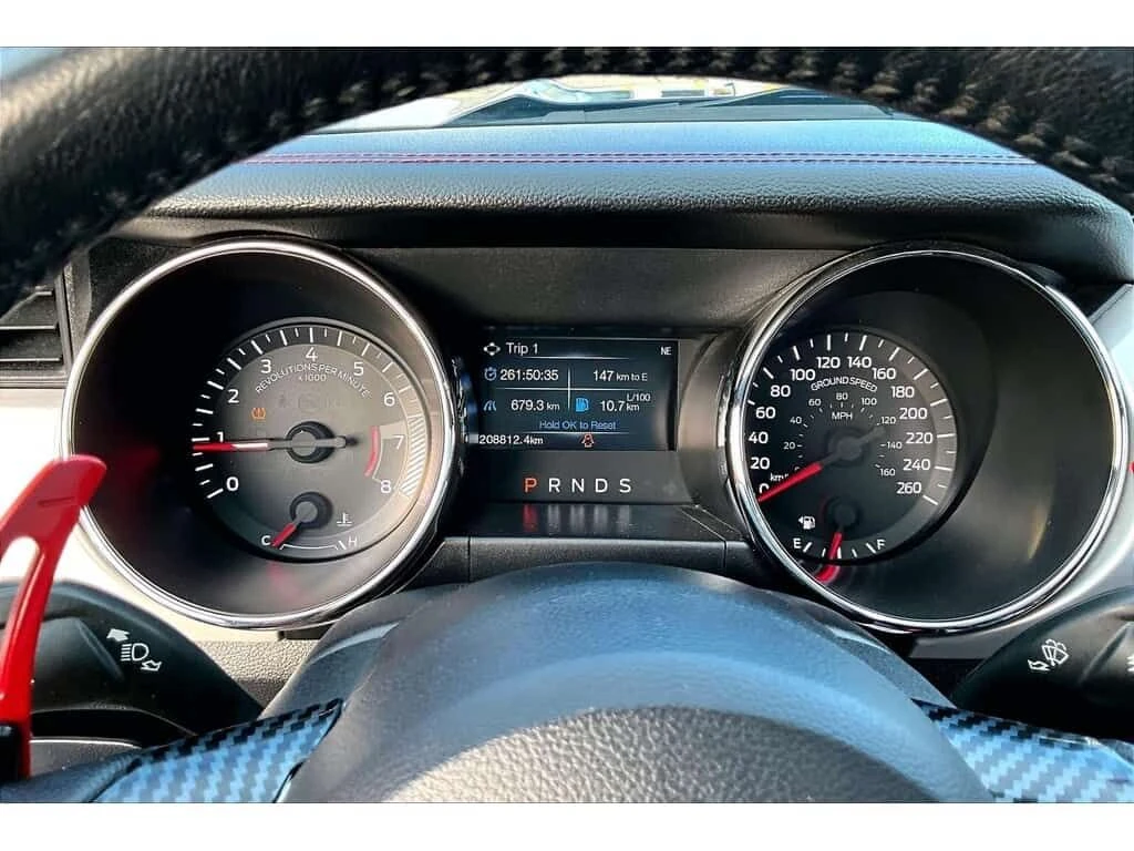 Ford Mustang * LEATHER | TOUCHSCREEN | NAV | * CARFAX * ЦЕНА ДО, снимка 11 - Автомобили и джипове - 53752435