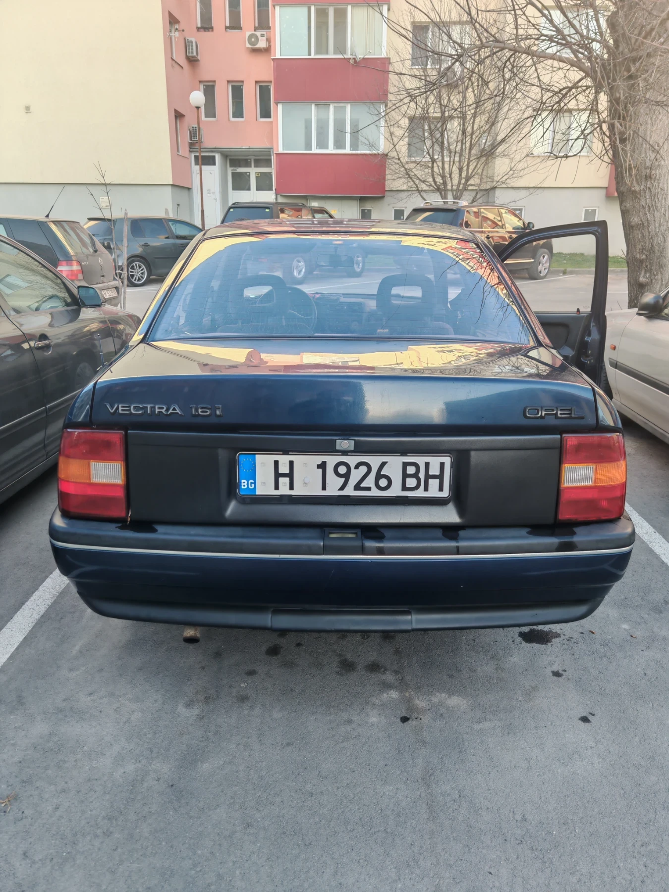 Opel Vectra А, снимка 2 - Автомобили и джипове - 53828791