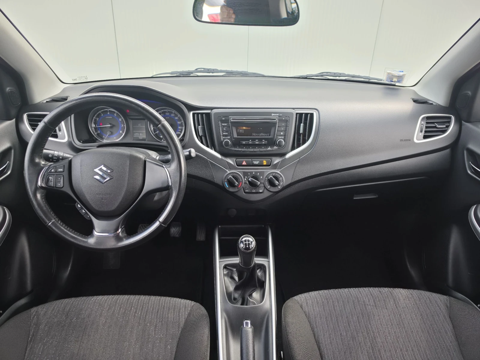 Suzuki Baleno 1.2i, снимка 12 - Автомобили и джипове - 54086929