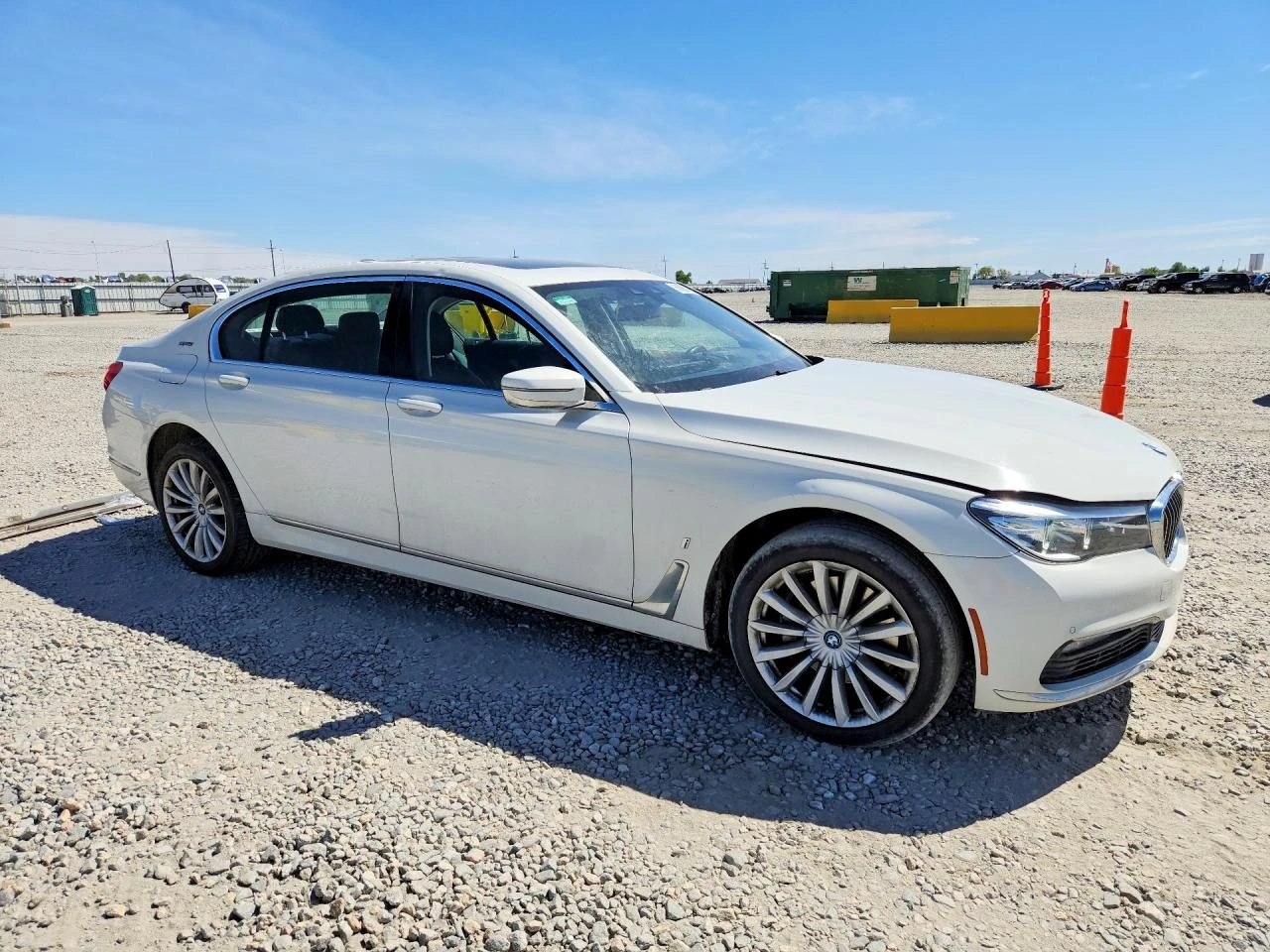 BMW 740 2.0l Xe, снимка 4 - Автомобили и джипове - 54416834