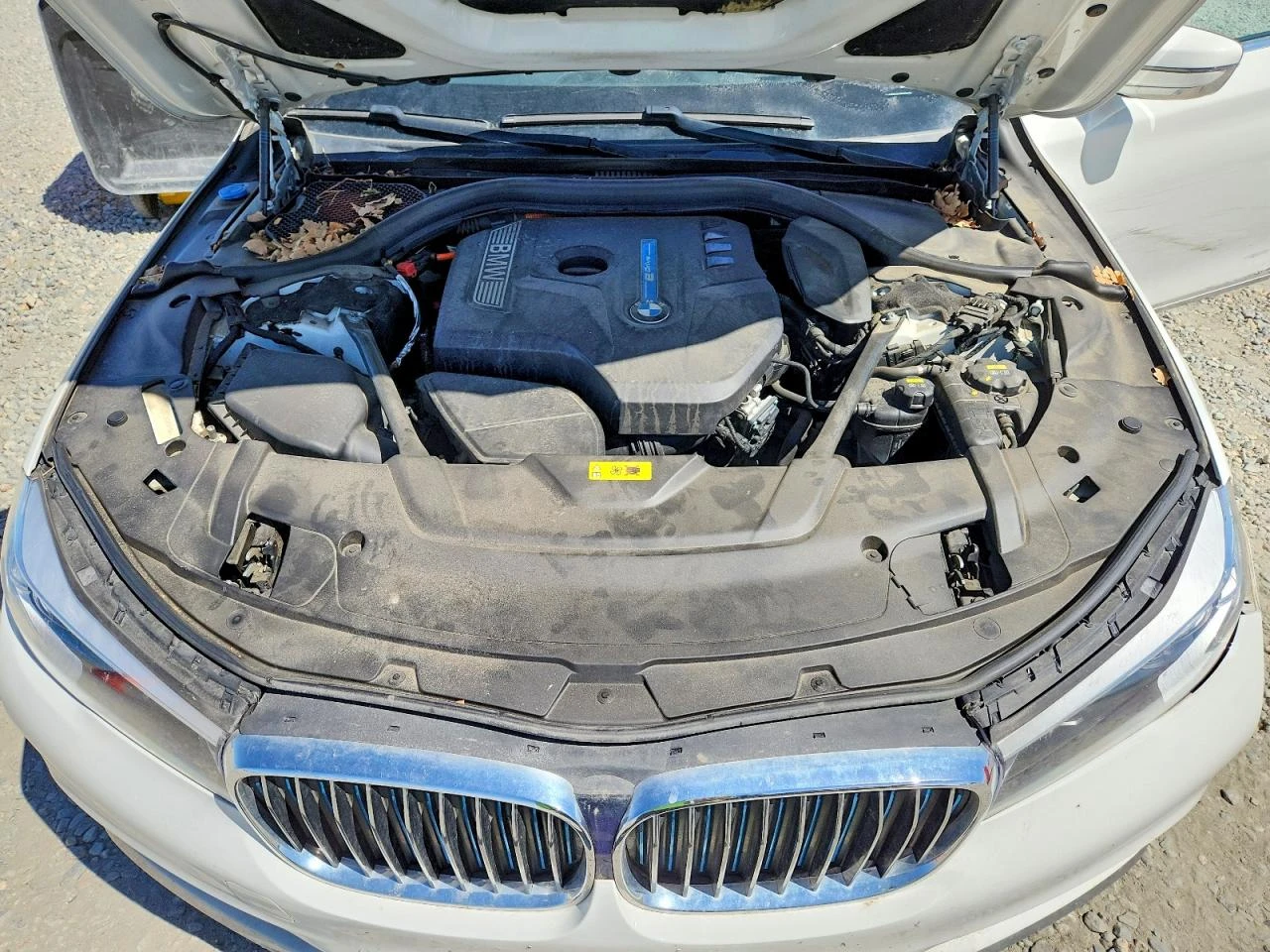 BMW 740 2.0l Xe, снимка 11 - Автомобили и джипове - 54416834