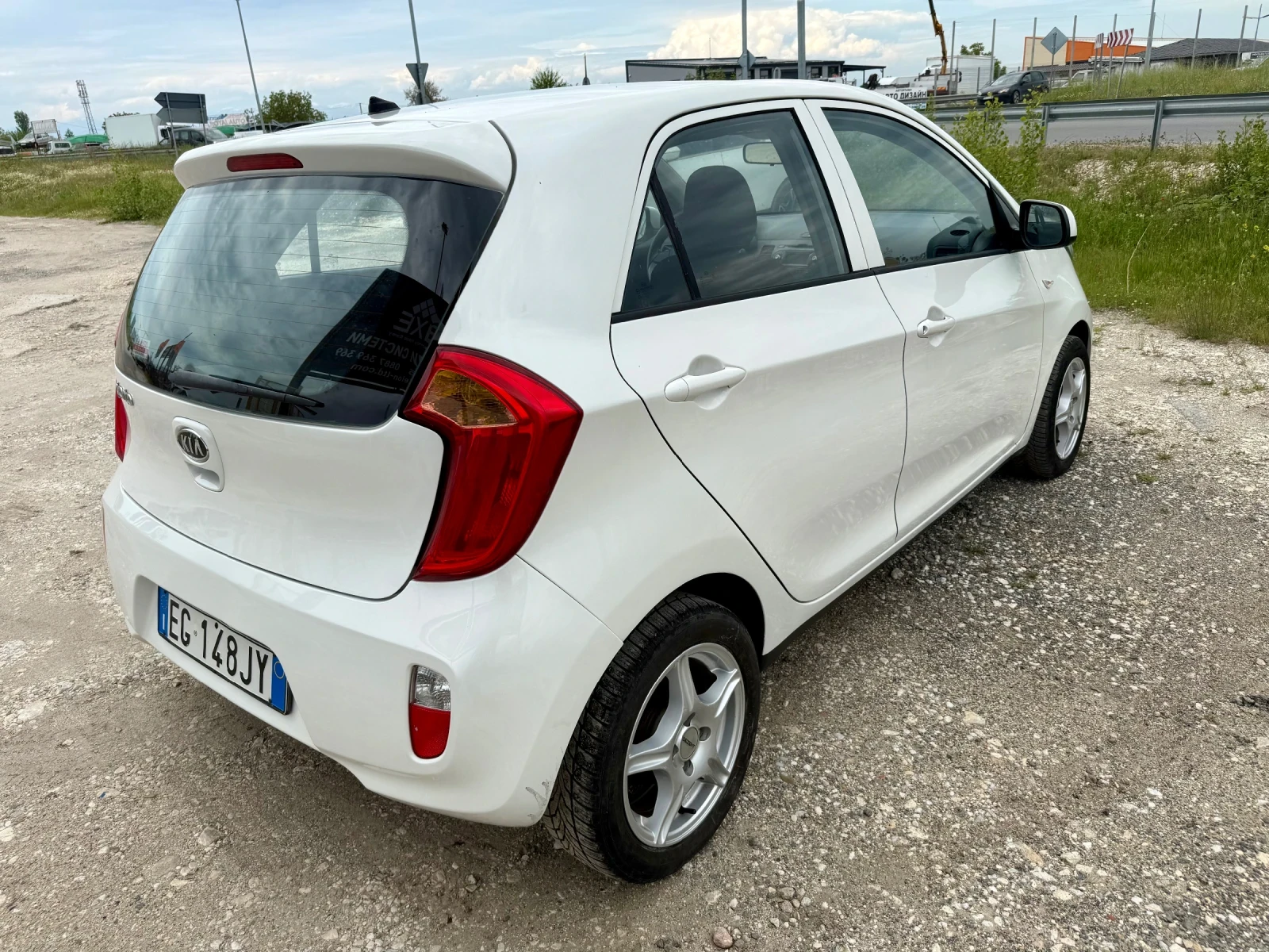 Kia Picanto 1.0, снимка 5 - Автомобили и джипове - 54453790