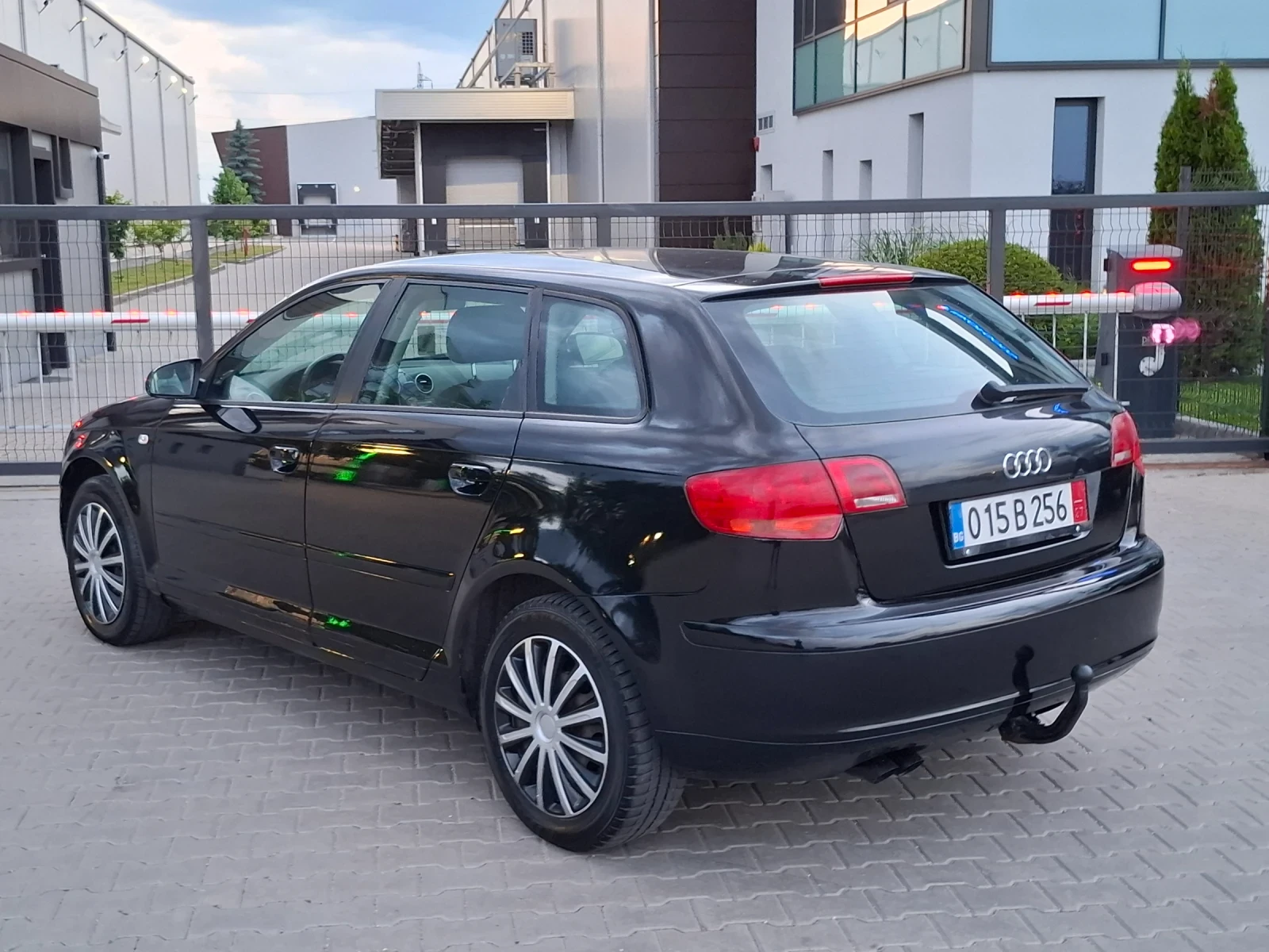 Audi A3 1.9TDI* (105кс)* * FACELIFТ* HOB BHOC* * , снимка 8 - Автомобили и джипове - 54768825
