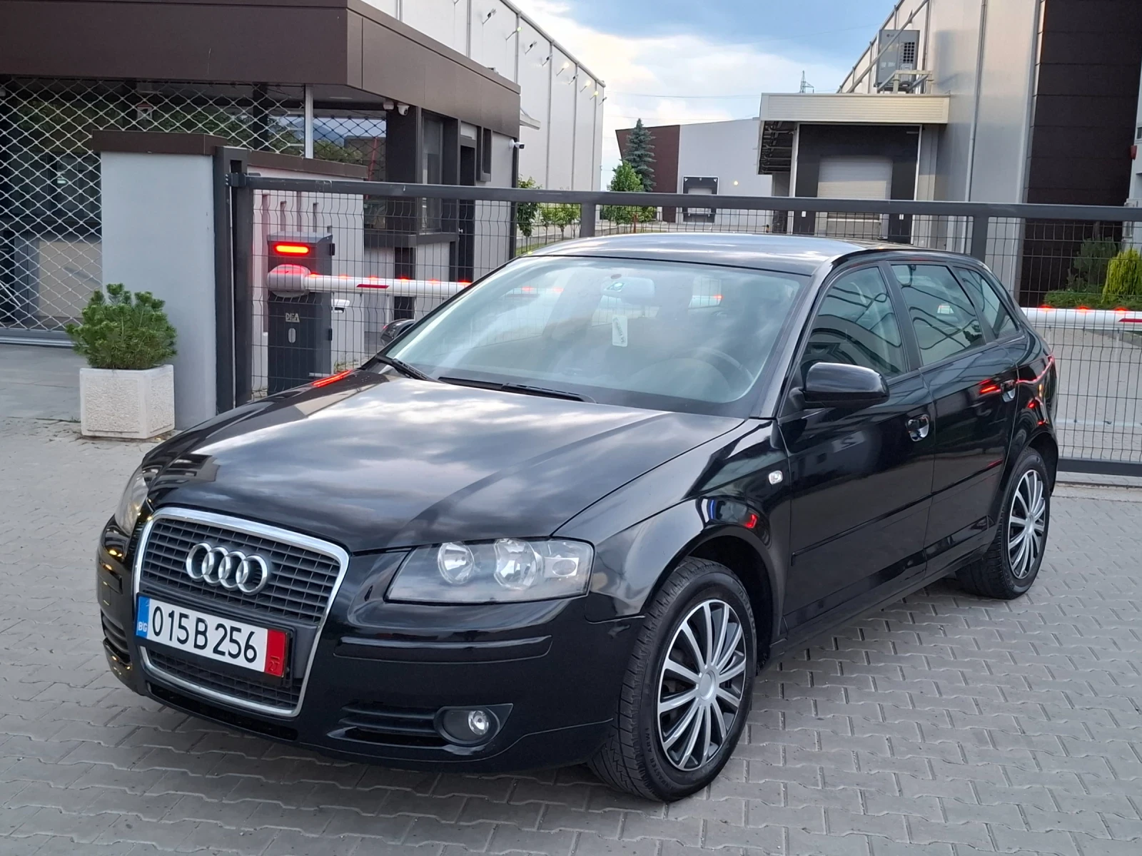 Audi A3 1.9TDI* (105кс)* * FACELIFТ* HOB BHOC* * , снимка 3 - Автомобили и джипове - 54768825