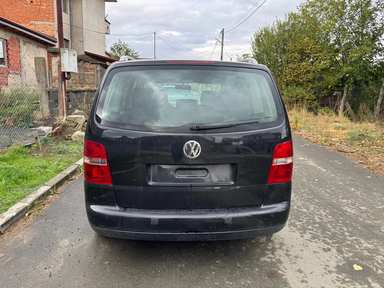 VW Touran 1.9 tdi 105, снимка 5 - Автомобили и джипове - 56049072