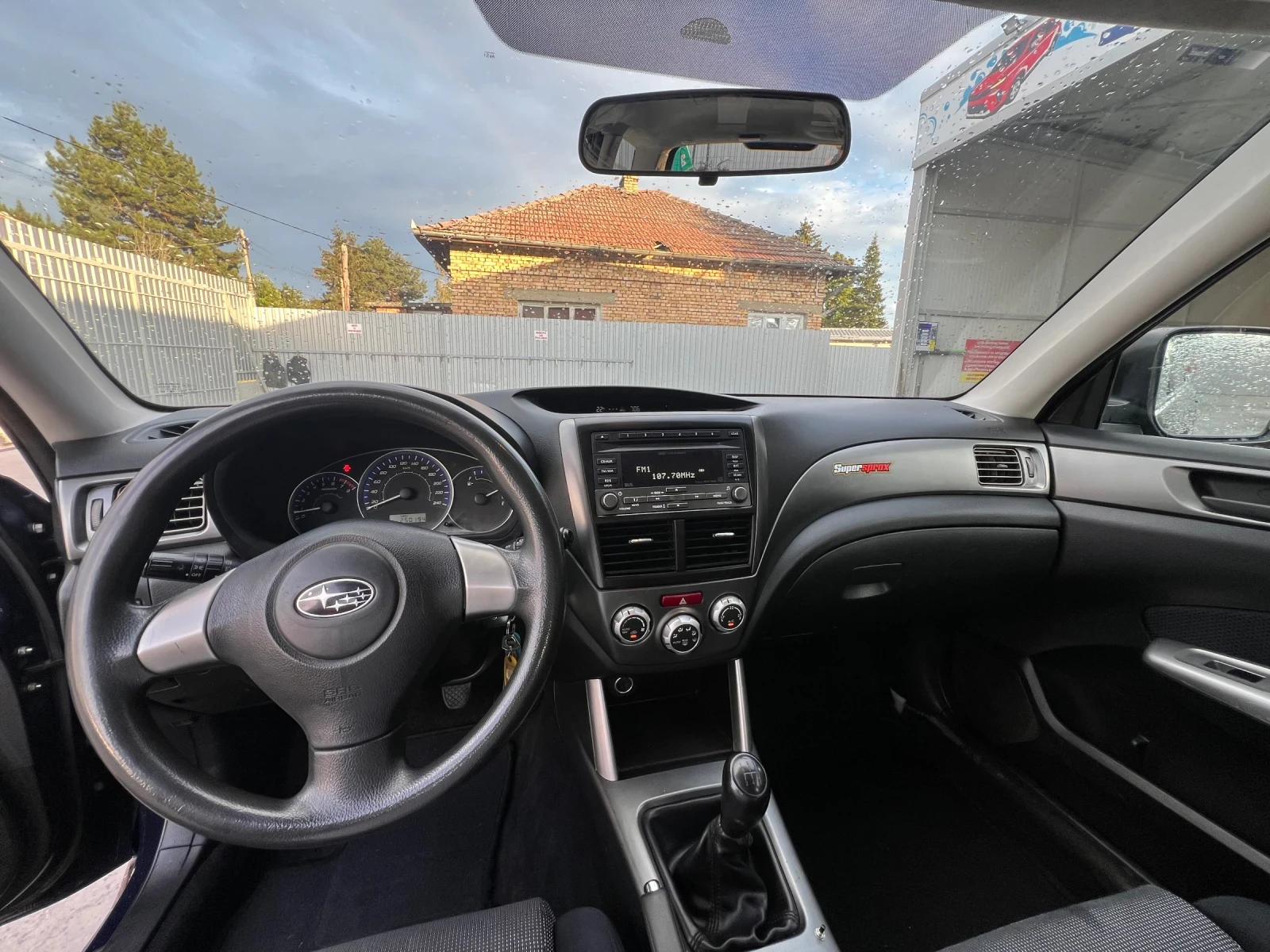 Subaru Forester 2.0 I AWD , снимка 8 - Автомобили и джипове - 55621903