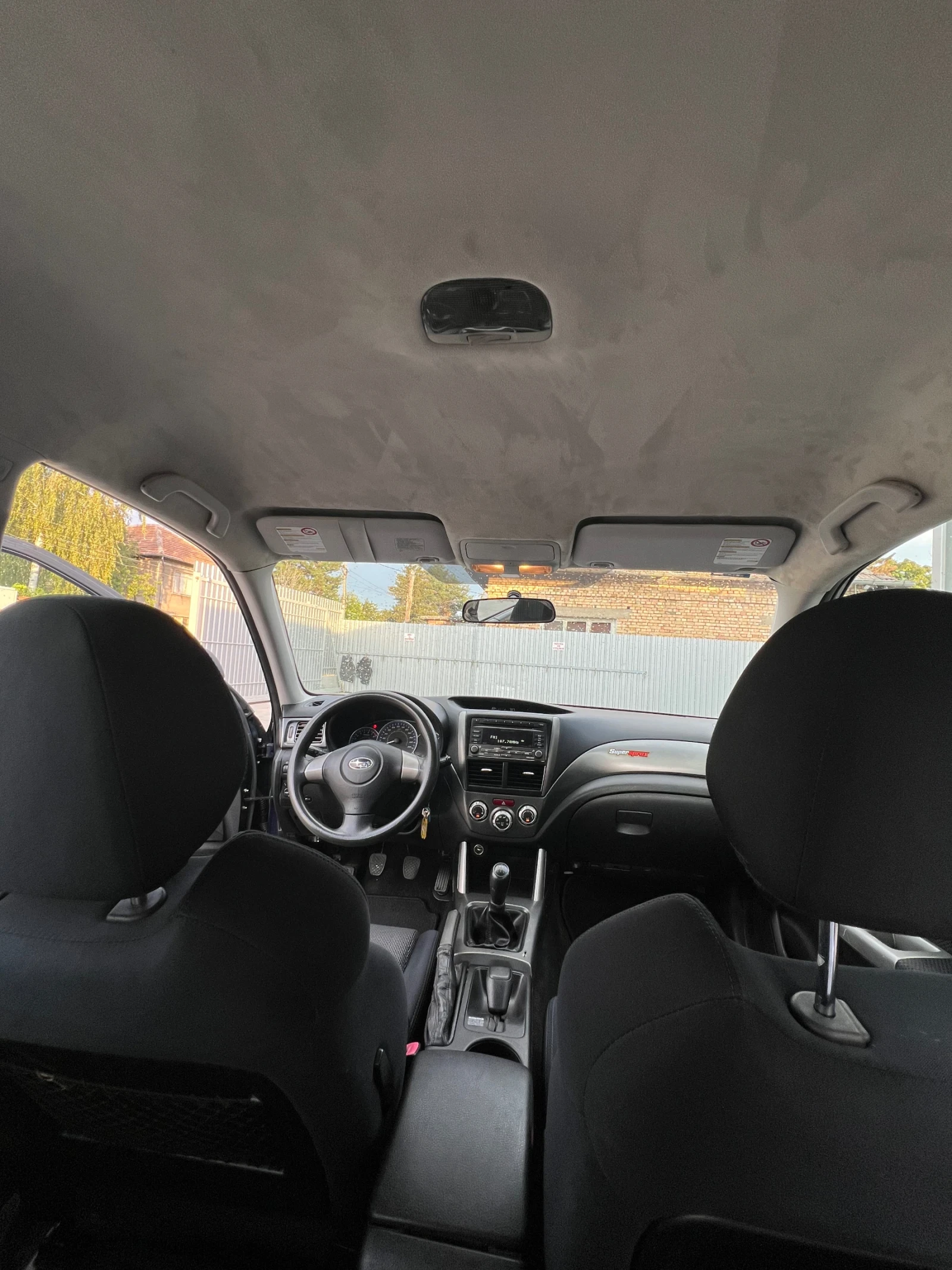 Subaru Forester 2.0 I AWD , снимка 5 - Автомобили и джипове - 55621903