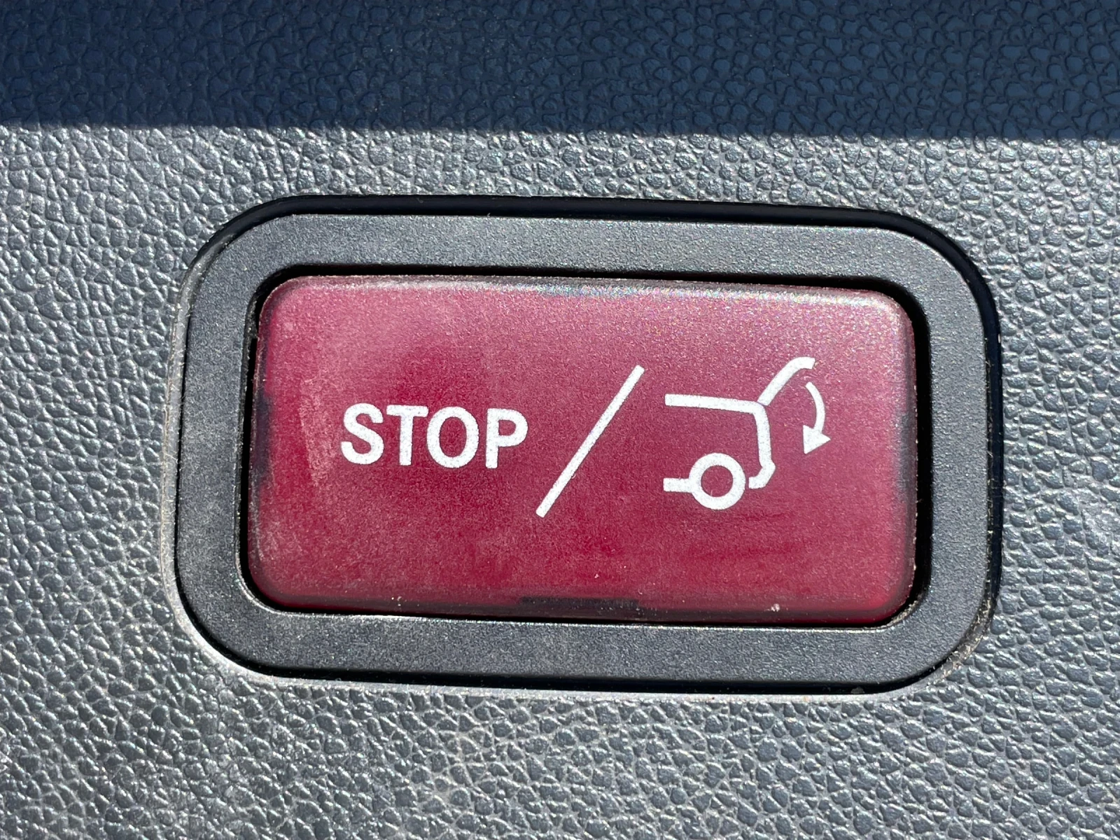Mercedes-Benz E 200, снимка 15 - Автомобили и джипове - 55204164
