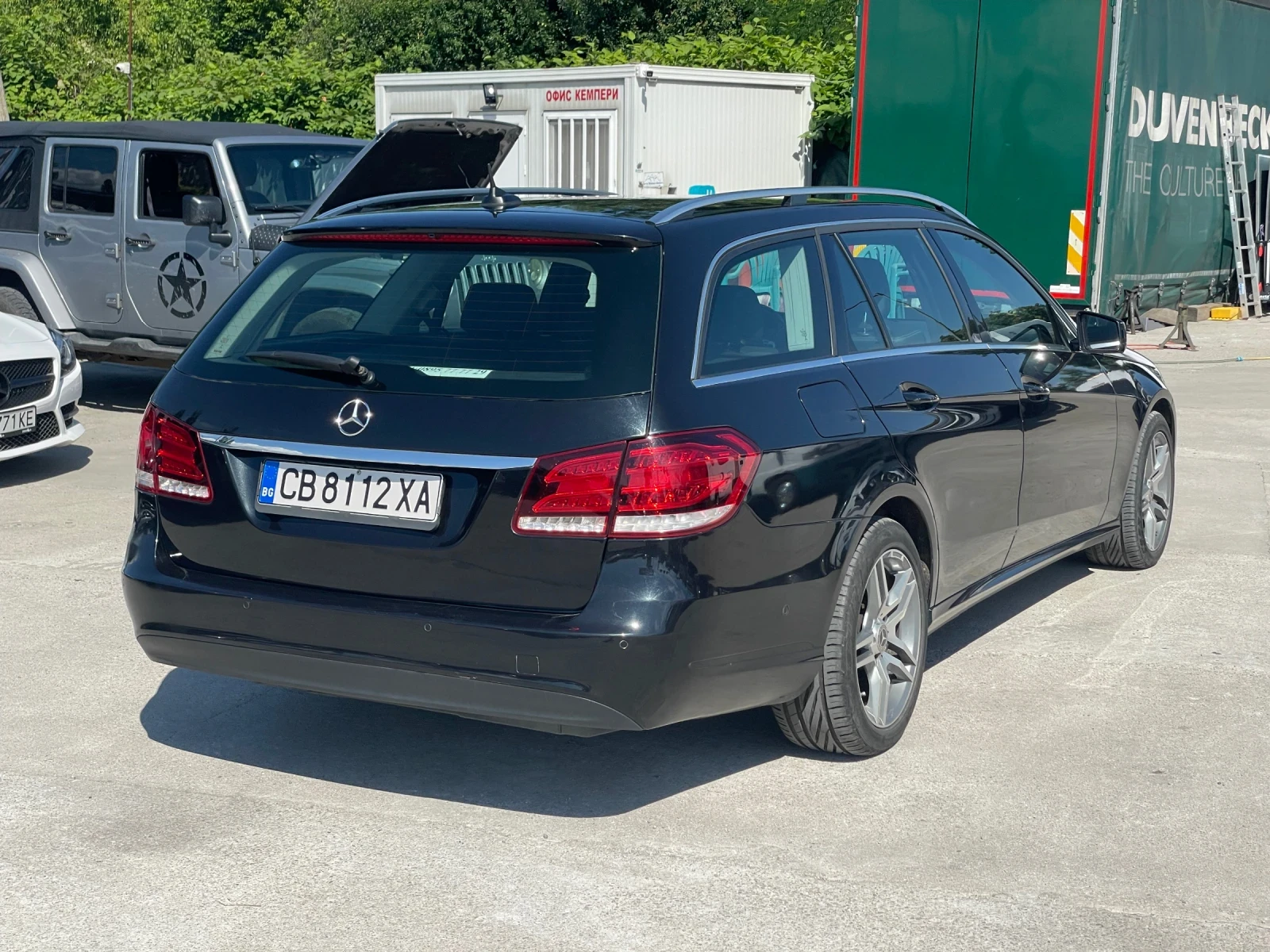 Mercedes-Benz E 200, снимка 6 - Автомобили и джипове - 55204164