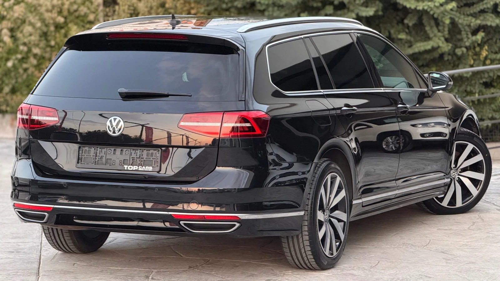 VW Passat 3 х R-LINE , снимка 6 - Автомобили и джипове - 55780840