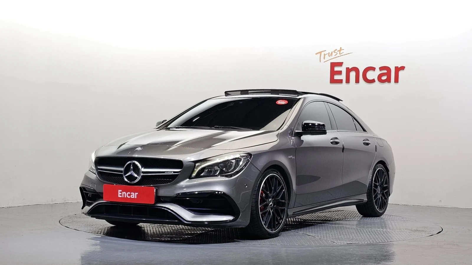 Mercedes-Benz CLA 45 AMG