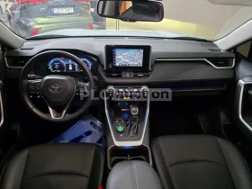 Toyota Rav4 Hybrid 4x4| DIST| КАМЕРА| ОБДУХ| ВКЛ.ТЕХНОТЕСТ, снимка 6