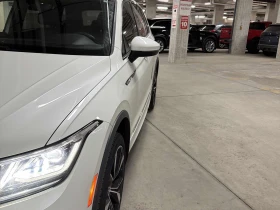 VW Tiguan Highline RLine/360/DIS/FENDER/ОБДУХВАНЕ/АВТОКРЕДИТ, снимка 12