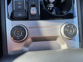 VW Touareg ПАНО, Масаж, ХедЪп, обдух, Matrix, Вакуум, заден м - 38500 € / 75299.46 лв. - 26929913 12