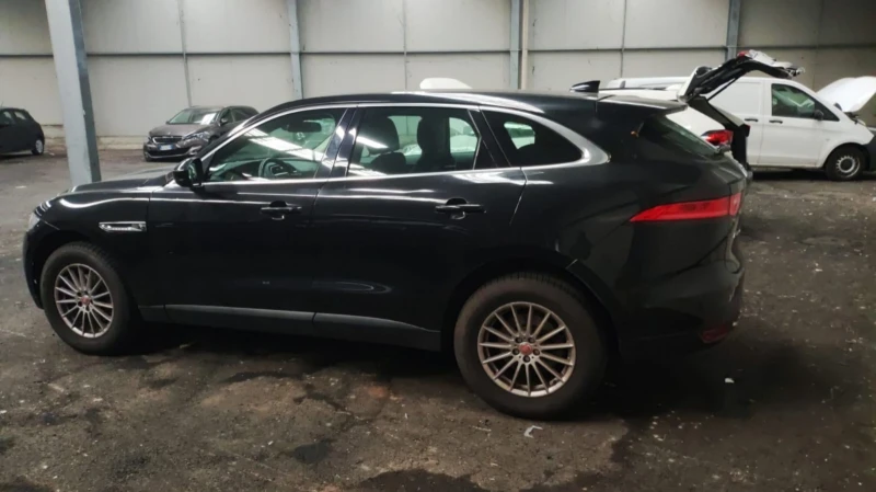 Jaguar F-PACE 2.0ТD 4X4, снимка 5 - Автомобили и джипове - 48994625