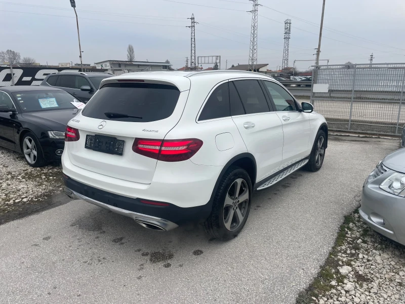 Mercedes-Benz GLC 300 2.0i Full Options , снимка 4 - Автомобили и джипове - 49258470