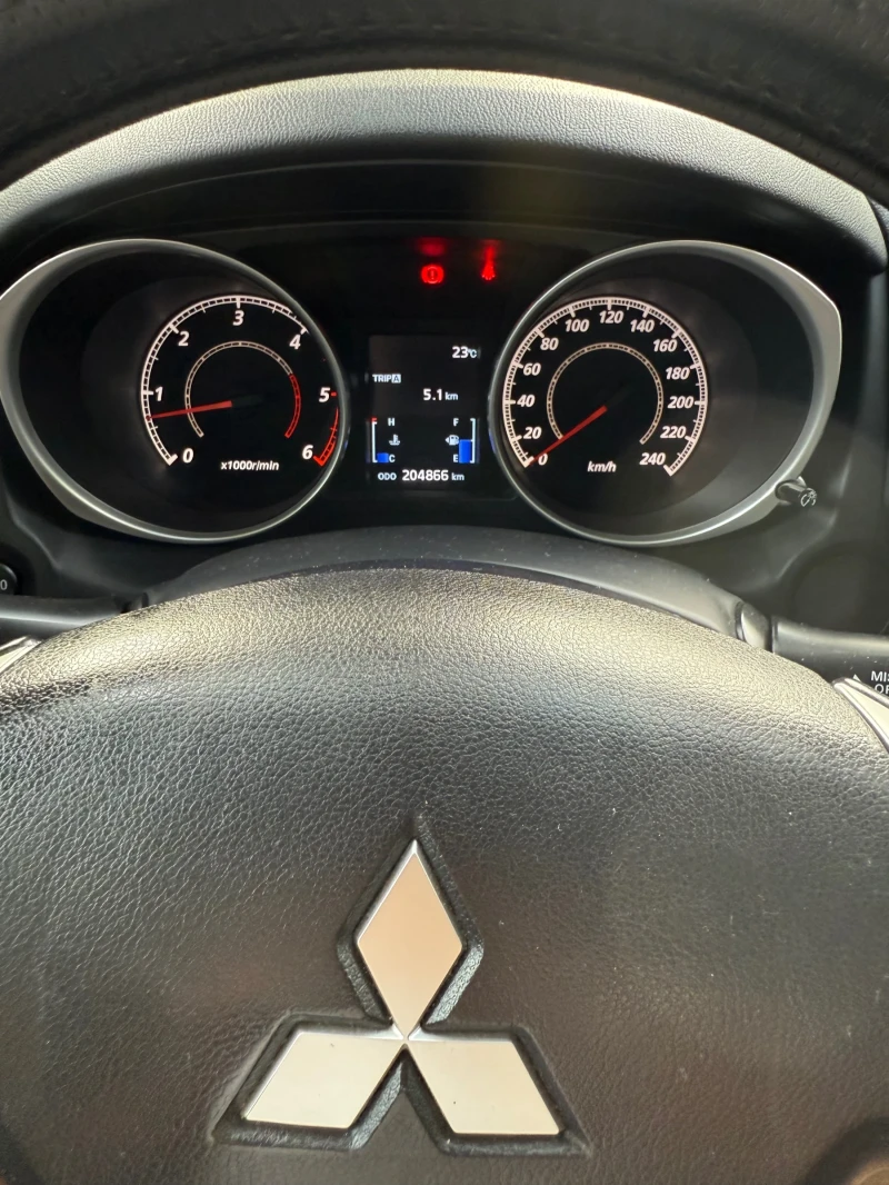 Mitsubishi ASX, снимка 2 - Автомобили и джипове - 52429840