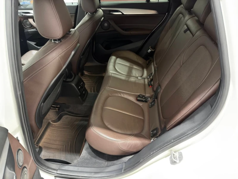BMW X1 * xDrive28i * CARFAX * 2 КЛЮЧА * ПАМЕТ * ПОДГРЕВИ, снимка 14 - Автомобили и джипове - 53252468