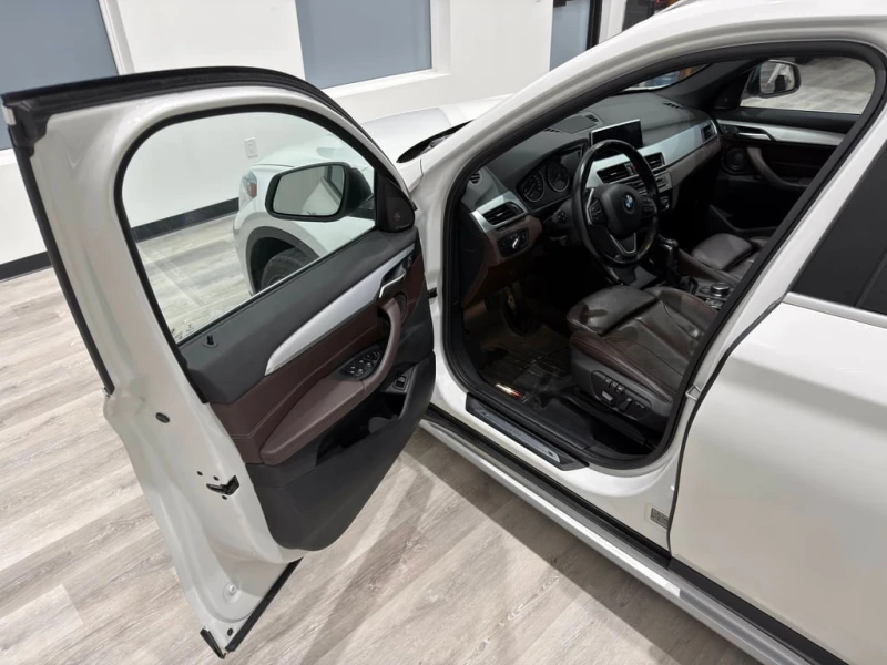BMW X1 * xDrive28i * CARFAX * 2 КЛЮЧА * ПАМЕТ * ПОДГРЕВИ, снимка 10 - Автомобили и джипове - 53252468