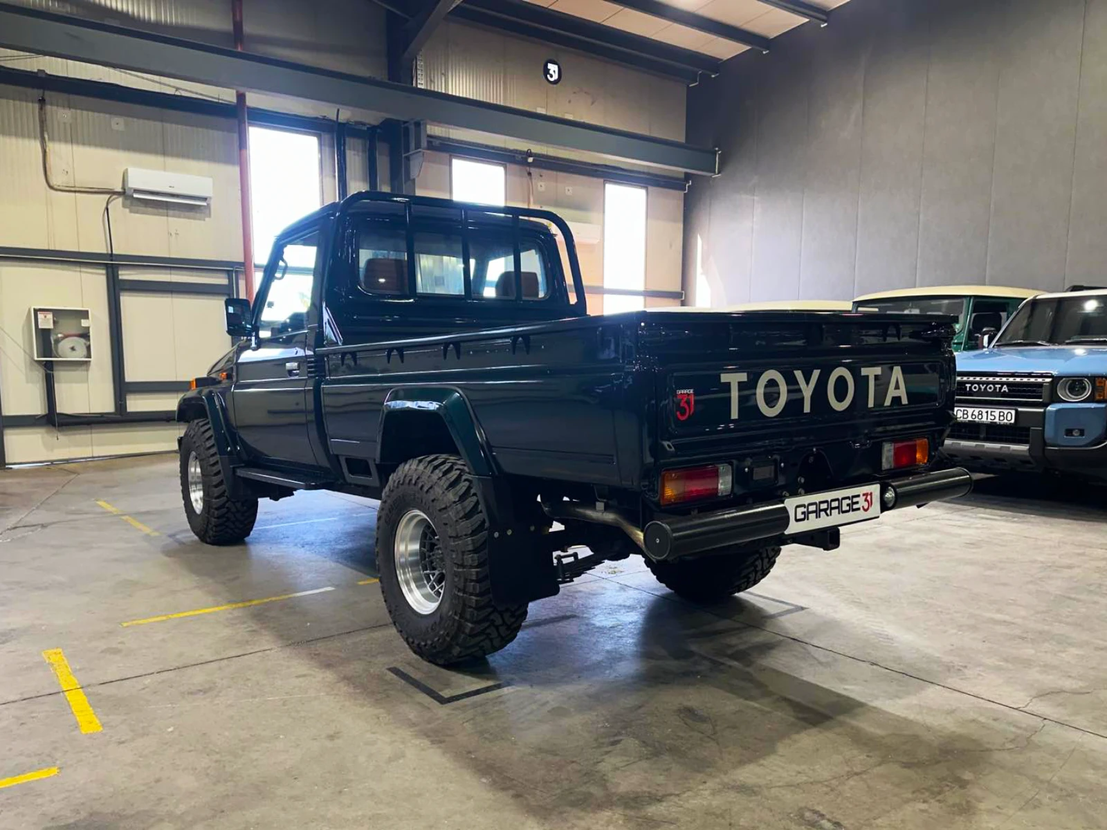 Toyota Land cruiser HZJ 75 Single Cab - изображение 5
