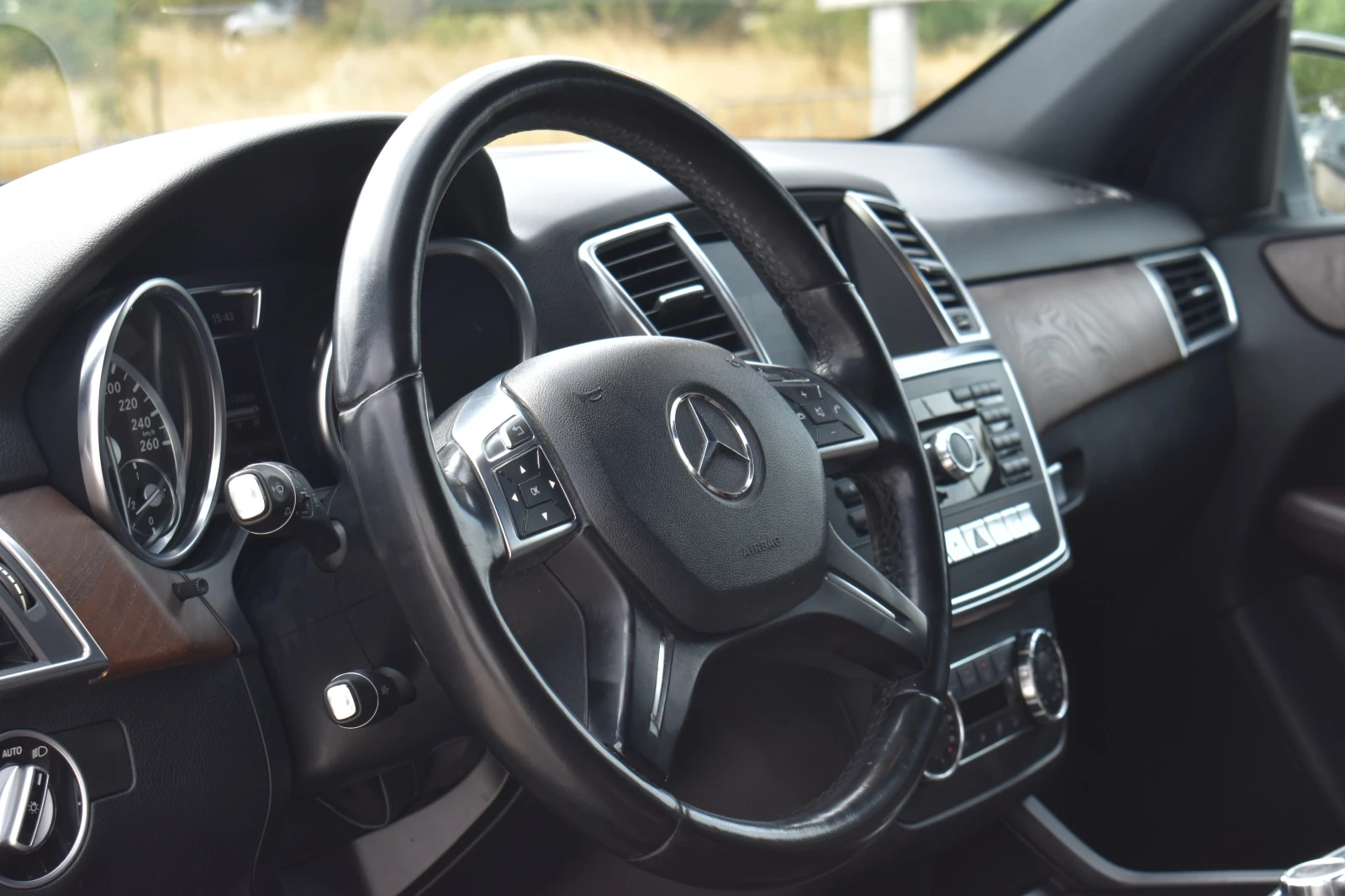 Mercedes-Benz ML 350 AMG-LINE* FULL-LED - изображение 10