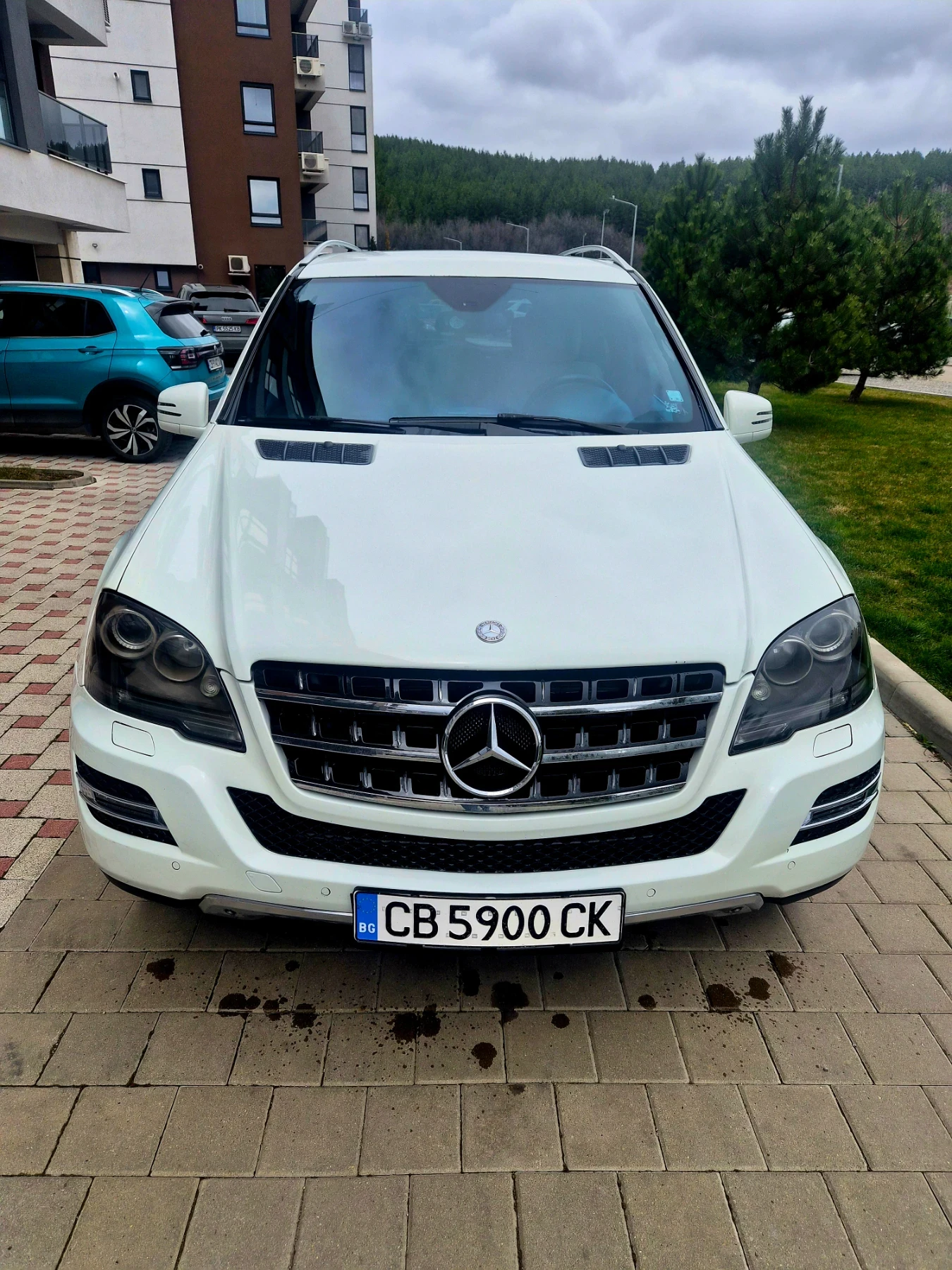 Mercedes-Benz ML 350 Grand Edition, снимка 2 - Автомобили и джипове - 54016002