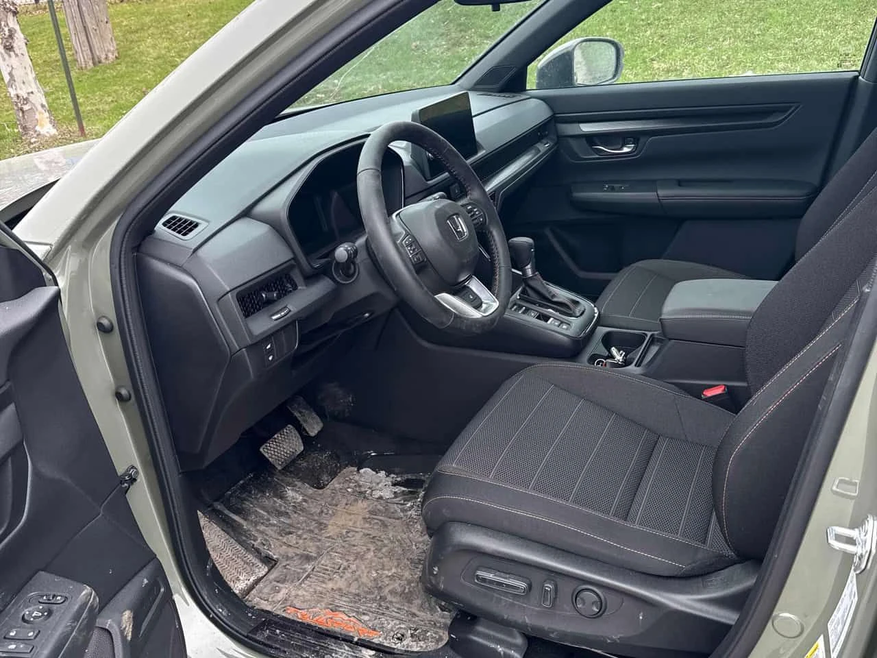 Honda Cr-v * TrailSport * 2 КЛЮЧА * ПОДГРЕВ * КАМЕРА * ПАМЕТ, снимка 5 - Автомобили и джипове - 54150173