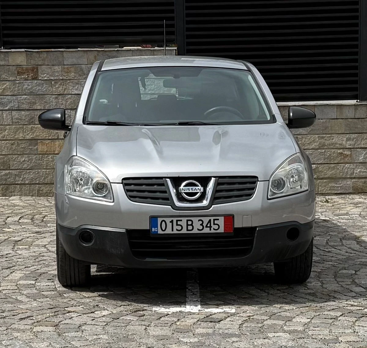 Nissan Qashqai 1.5 dCI 6-скорости, снимка 3 - Автомобили и джипове - 54196393