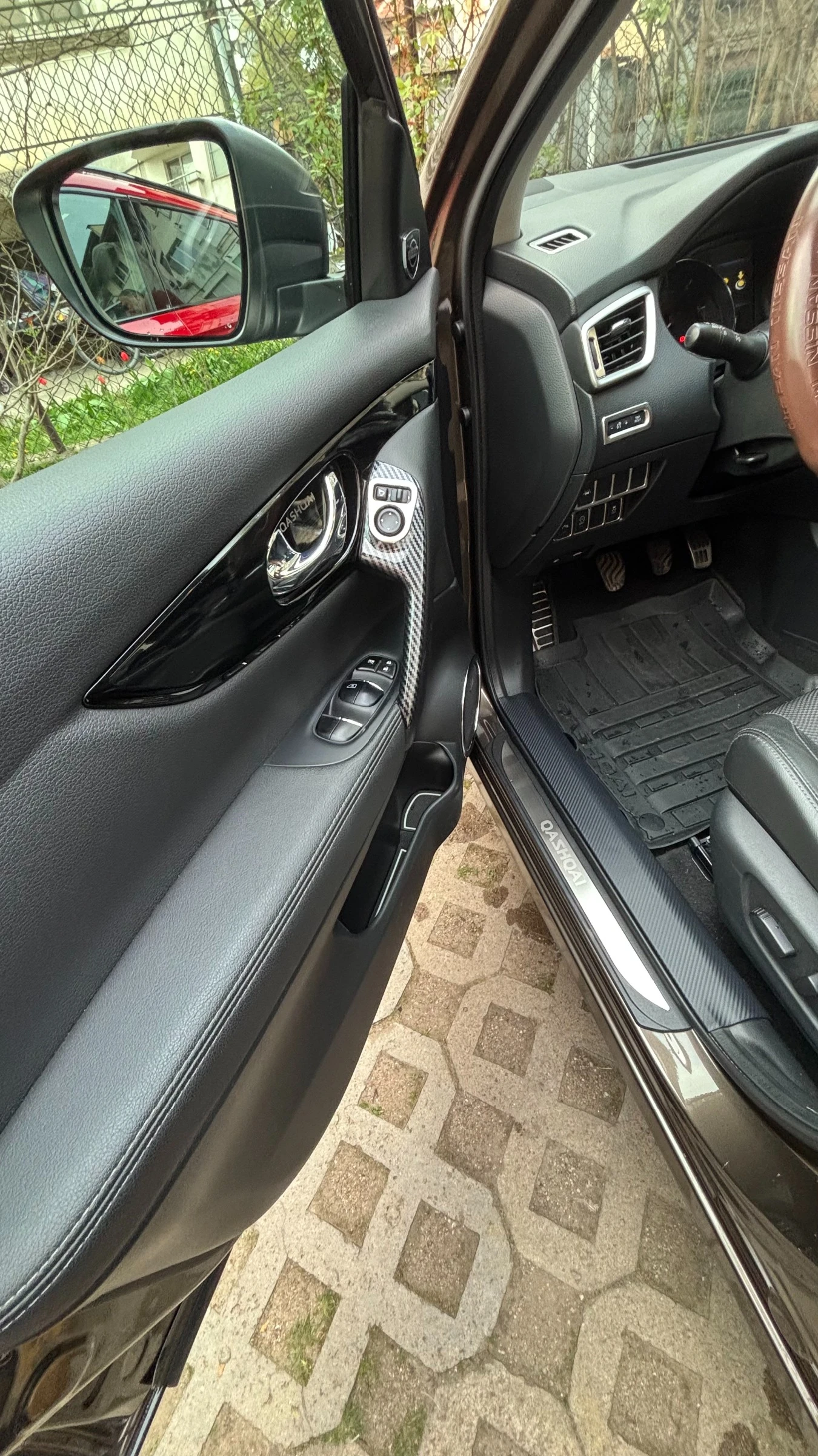 Nissan Qashqai J11 Tekna, снимка 7 - Автомобили и джипове - 54331100