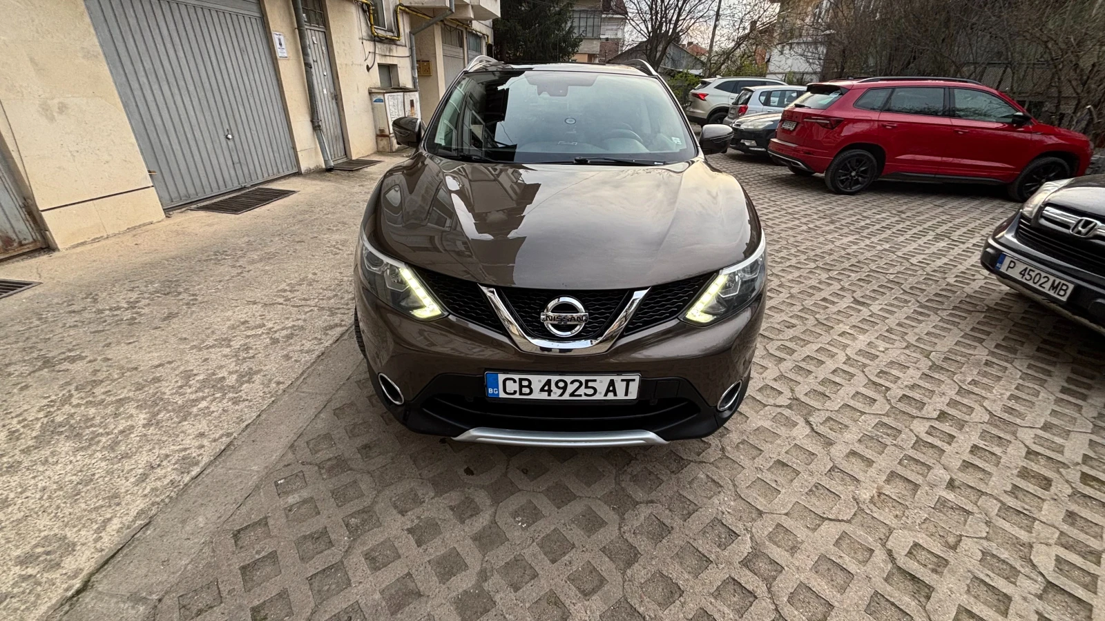 Nissan Qashqai J11 Tekna, снимка 4 - Автомобили и джипове - 54331100