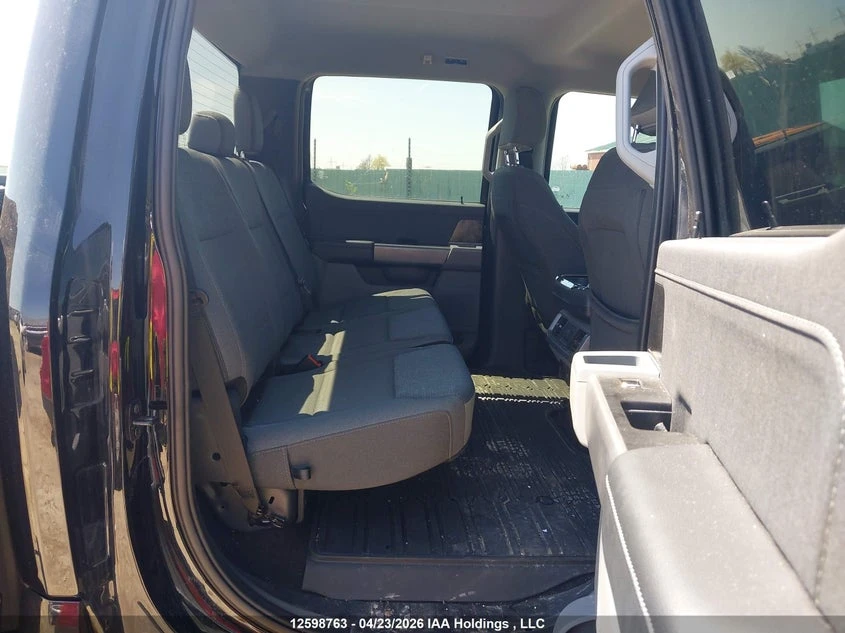 Ford F150 Lightning XLT 4WD SuperCrew 5.5' Box, снимка 8 - Автомобили и джипове - 54336660